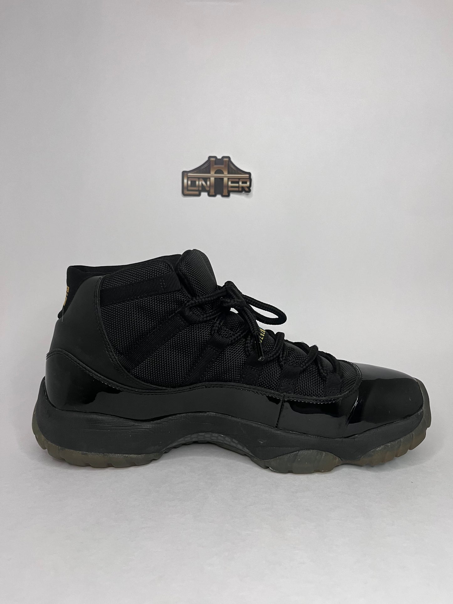 Air Jordan 11 - "Gamma Blue" (2013)