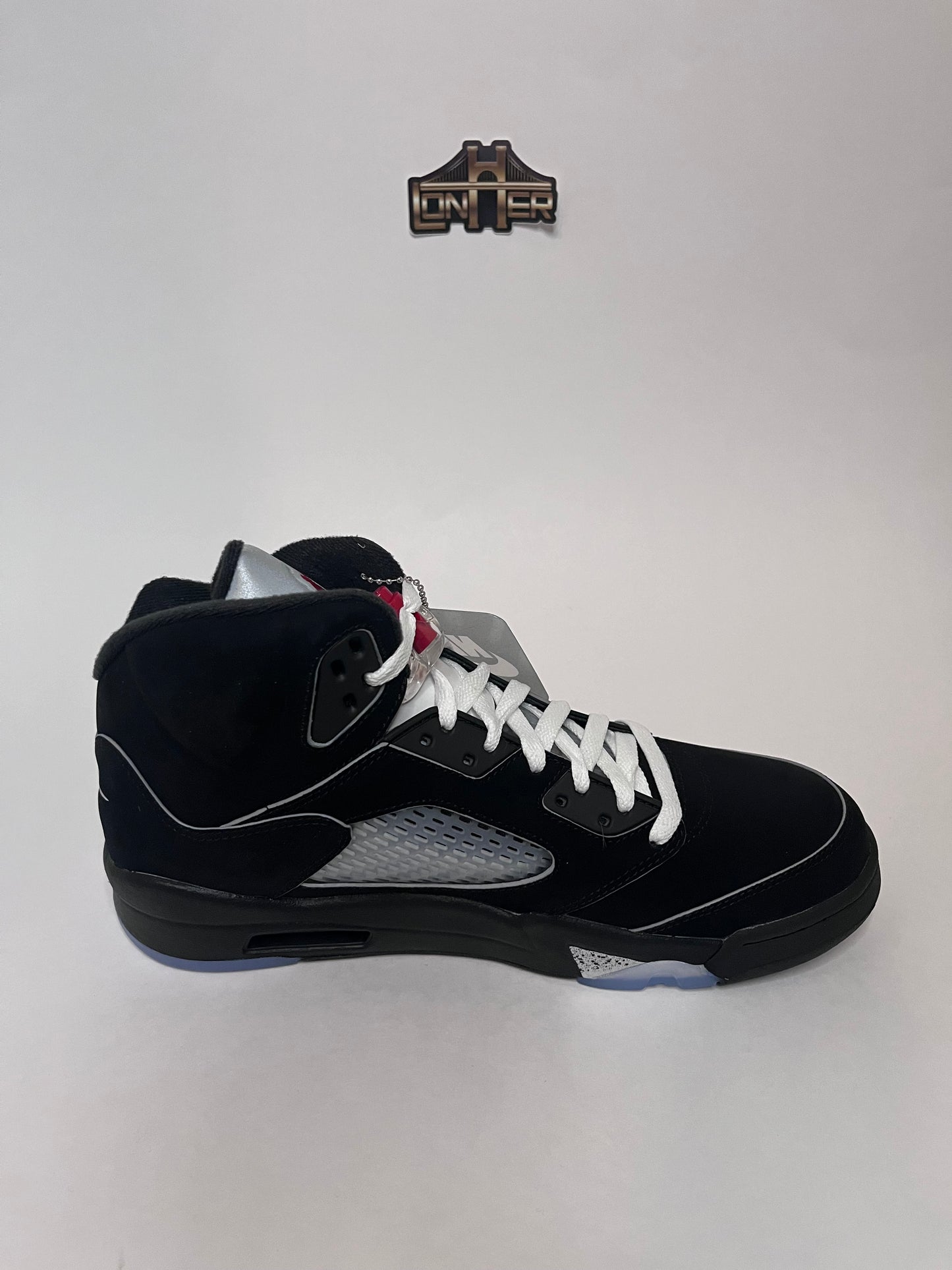 Air Jordan 5 - "Black Metallic" (2025)