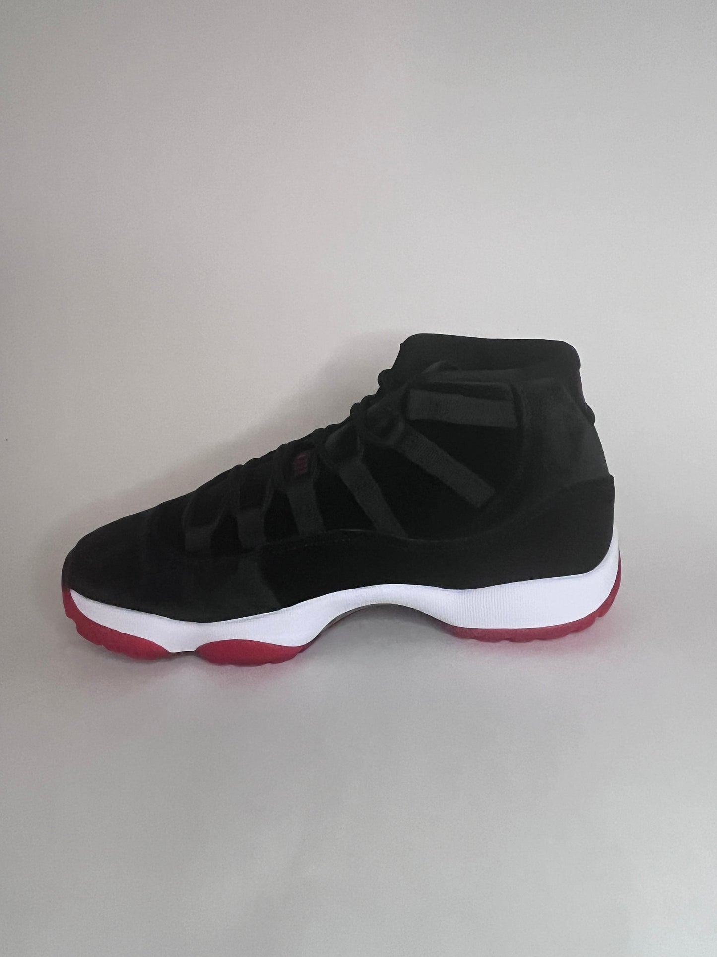 Women's Air Jordan 11 - "Bred Velvet" (2024)