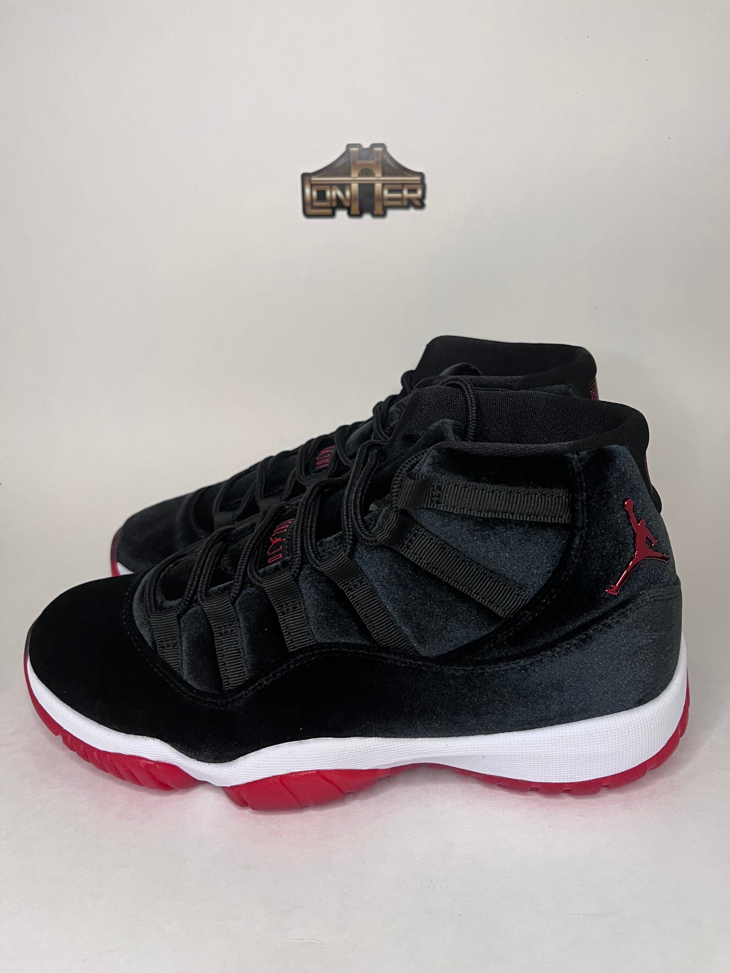 Women's Air Jordan 11 - "Bred Velvet" (2024)
