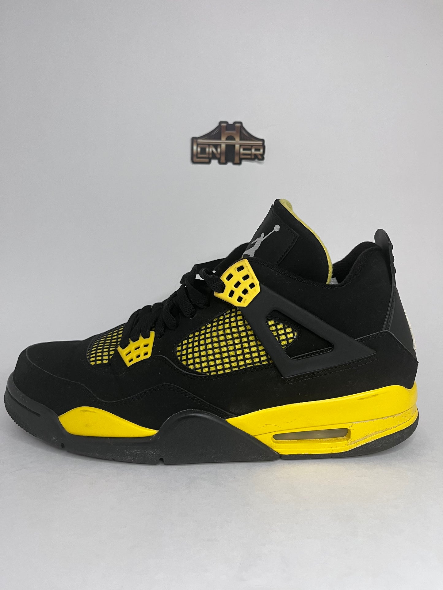 Air Jordan 4 - "Thunder" (2012)